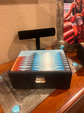 Load image into Gallery viewer, Jewelry Box with Pendleton® fabric accents