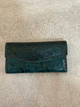 Load image into Gallery viewer, Tooled Cut-Out Leather Purses Envelope Style