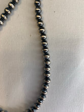 Load image into Gallery viewer, 4mm Navajo Pearl Necklace